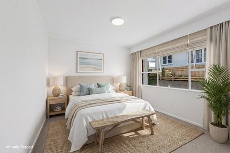 Photo of property in 29 Hine Street, New Plymouth, 4310