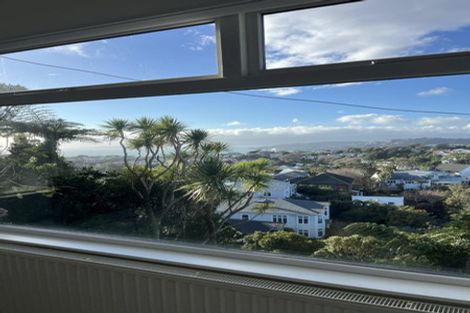 Photo of property in 11 Fairview Crescent, Kelburn, Wellington, 6012