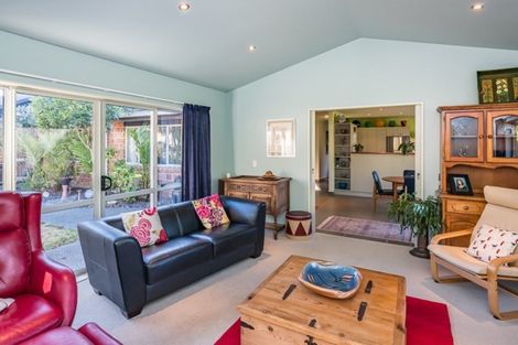 Photo of property in 25 Sams Way, Raumati South, Paraparaumu, 5032