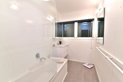 Photo of property in 32 Gordon Craig Place, Algies Bay, Warkworth, 0920