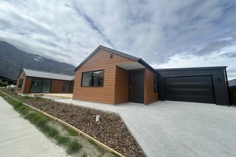 Photo of property in 34 Howden Drive, Jacks Point, 9371