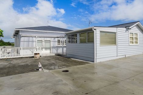 Photo of property in 1 Village Place, Tuakau, 2121