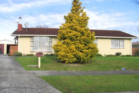 Photo of property in 30 Palliser Place, Milson, Palmerston North, 4414