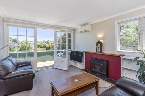 Photo of property in 5 Allen Road, Raumati Beach, Paraparaumu, 5032