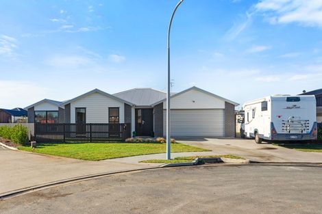 Photo of property in 42 Hinaki Street, Poike, Tauranga, 3112