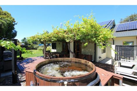 Photo of property in 25a Eltham Road, Blenheim, 7201