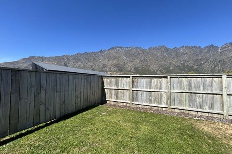 Photo of property in 51 Howden Drive, Jacks Point, 9371