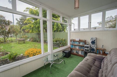 Photo of property in 37 Raymond Street, West End, Timaru, 7910