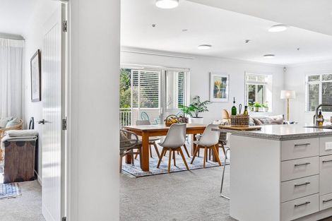 Photo of property in 90 Eaves Bush Parade, Orewa, 0931