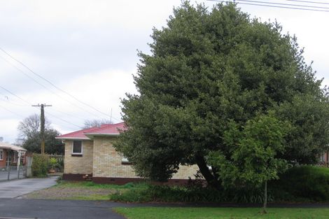 Photo of property in 52 Vardon Road, St Andrews, Hamilton, 3200