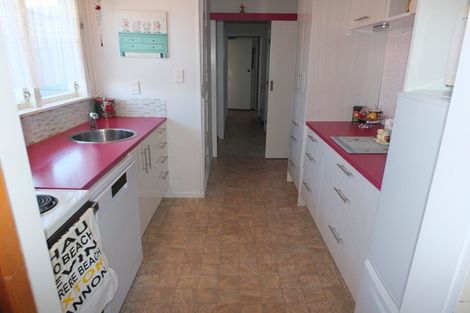 Photo of property in 34 Herrington Street, Foxton, 4814