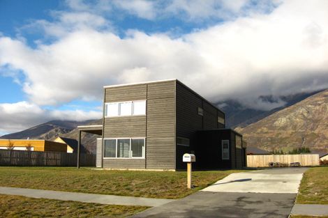 Photo of property in 26 Mavora Road, Lake Hayes, Queenstown, 9304