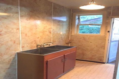 Photo of property in 15 Beagle Avenue, Mount Albert, Auckland, 1025