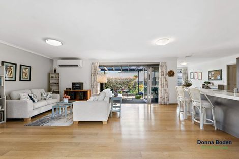 Photo of property in 1 Max Short Drive, Pukekohe, 2120