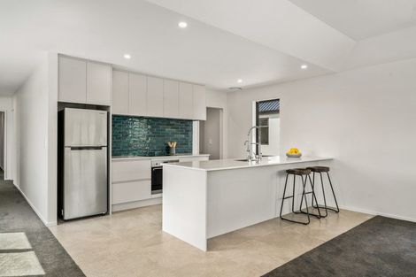 Photo of property in 37 Farrant Drive, Wanaka, 9305