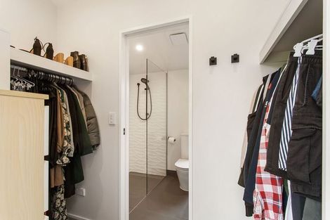 Photo of property in 98 Osborne Street, Waltham, Christchurch, 8011