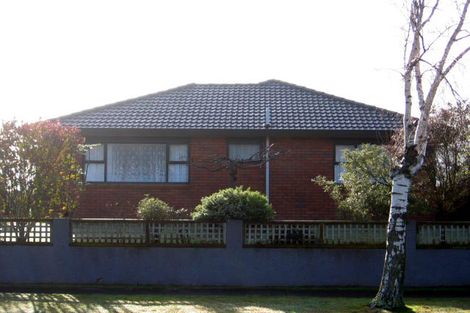 Photo of property in 12 Kentucky Way, Awapuni, Palmerston North, 4412