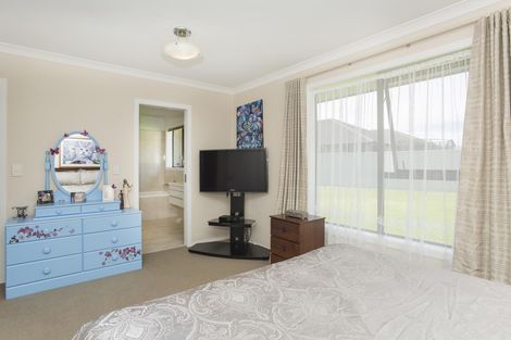 Photo of property in 14 Sterling Park, Lytton West, Gisborne, 4010