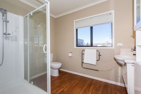 Photo of property in 206a Charles Street, Hastings, 4122