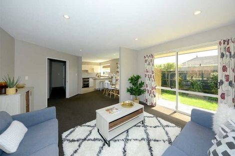 Photo of property in 2/10 Thistledown Place, Woolston, Christchurch, 8062