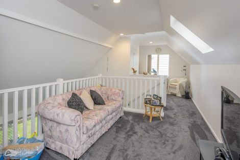 Photo of property in Rangeview Villas, 10/9 Fuller Close, Levin, 5510