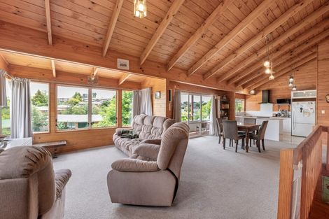 Photo of property in 24 Garthwood Road, Hillcrest, Hamilton, 3216