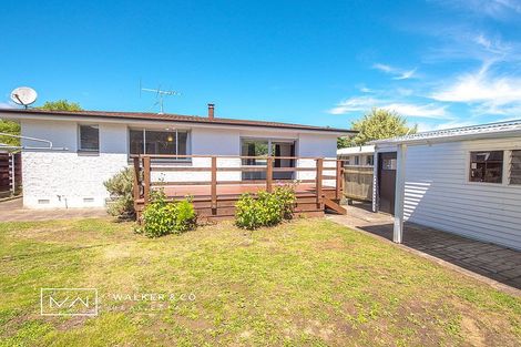 Photo of property in 25 California Drive, Totara Park, Upper Hutt, 5018