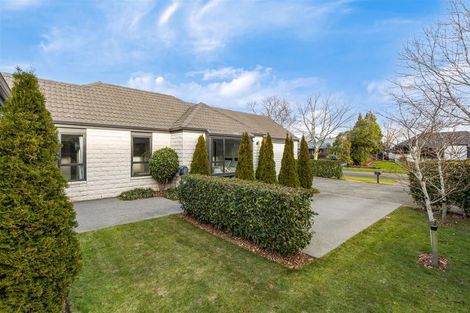 Photo of property in 44 Karnak Crescent, Russley, Christchurch, 8042