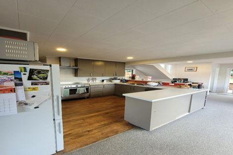 Photo of property in 25 Elizabeth Place, Ferndale, New Plymouth, 4310