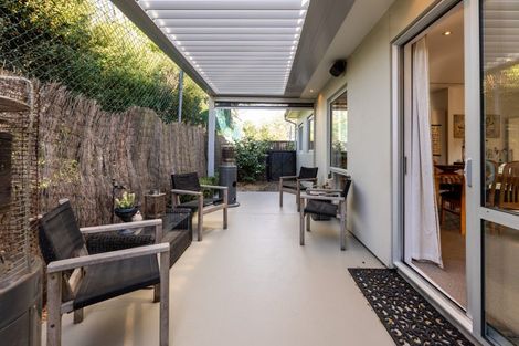 Photo of property in 142 North Parade, Richmond, Christchurch, 8013