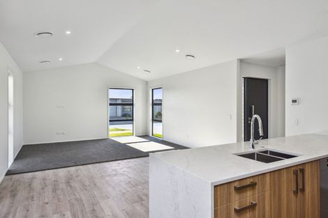 Photo of property in 23 Hudson Place, Paraparaumu, 5032