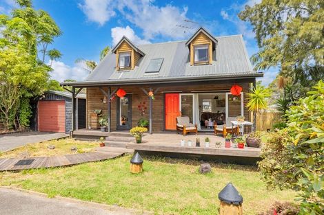 Photo of property in 1/47 Selwyn Crescent, Forrest Hill, Auckland, 0620