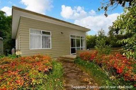 Photo of property in 52 Moore Street, Hillcrest, Auckland, 0627