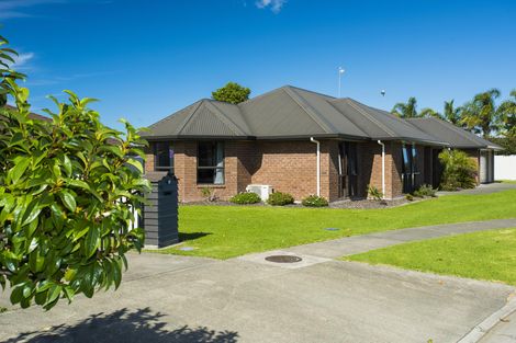 Photo of property in 14 Sterling Park, Lytton West, Gisborne, 4010