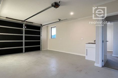 Photo of property in 10 Oxford Street, Tirau, 3410