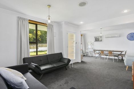 Photo of property in 2 Chisholm Place, Tainui, Dunedin, 9013