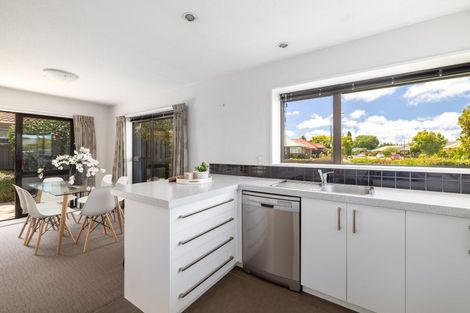 Photo of property in 1/37 Kildare Street, Northwood, Christchurch, 8051