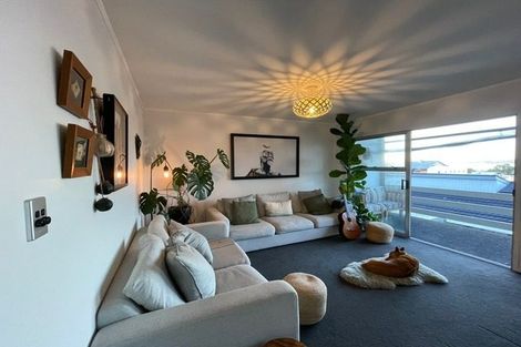 Photo of property in 6/66 Victoria Road, Devonport, Auckland, 0624