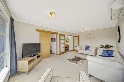 Photo of property in 14 Robert Allan Way, Pakuranga Heights, Auckland, 2010