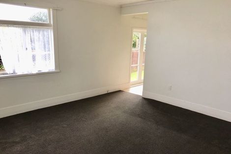 Photo of property in 22 Grande Vue Road, Hillpark, Auckland, 2102