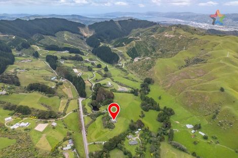 Photo of property in 60 Kakariki Way, Whitemans Valley, Upper Hutt, 5371