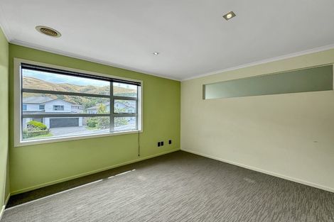 Photo of property in 74 Amesbury Drive, Churton Park, Wellington, 6037