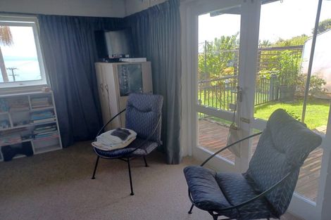 Photo of property in 21 Adams Road, Thornton Bay, Thames, 3575