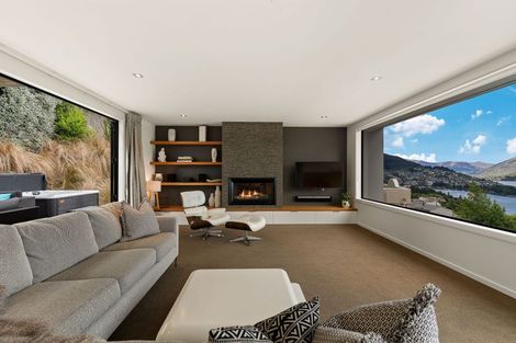 Photo of property in 15 Richards Park Lane, Fernhill, Queenstown, 9300