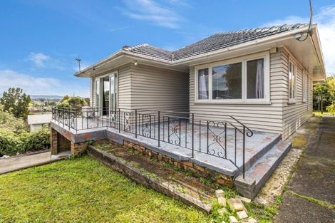 Photo of property in 21 Routley Drive, Glen Eden, Auckland, 0602