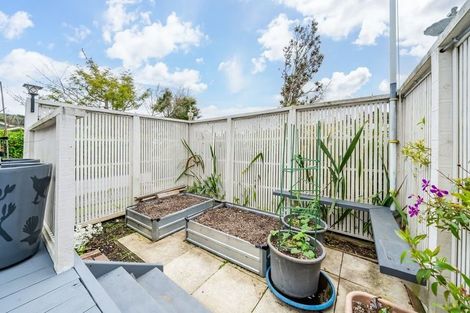 Photo of property in 4 Cabin Lane, Whitby, Porirua, 5024