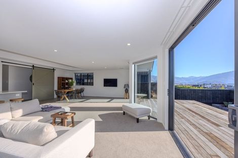 Photo of property in 71 Farrant Drive, Wanaka, 9305