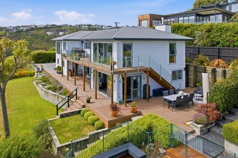 Photo of property in 20 Maffeys Road, Mount Pleasant, Christchurch, 8081