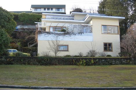 Photo of property in 13 Hallenstein Street, Queenstown, 9300