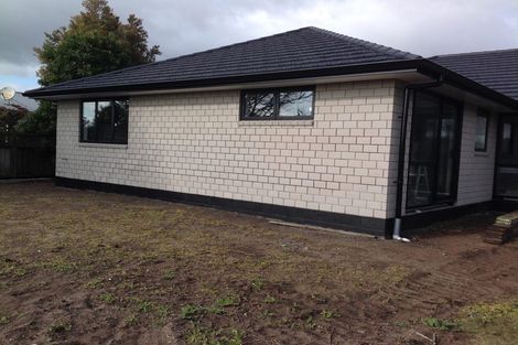 Photo of property in 11 Whitby Avenue, Whitianga, 3510